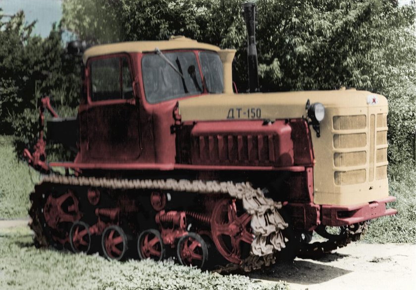 Т-150 трактор гусеничный и ДТ 75