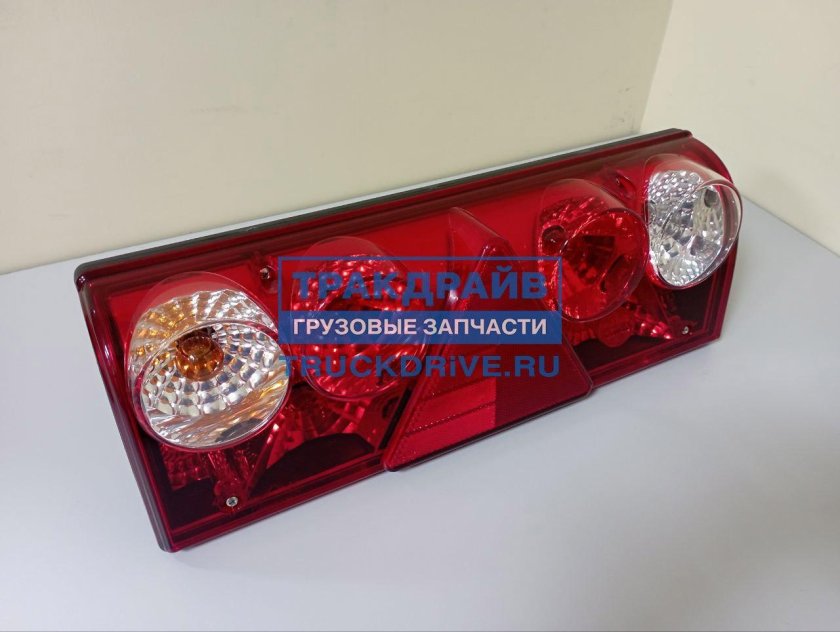 Задний фонарь полуприцепа