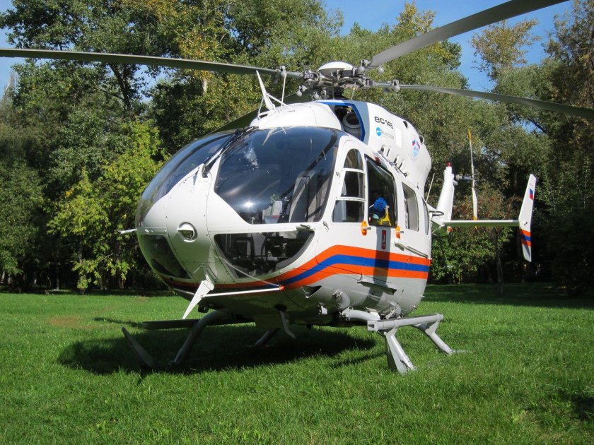 Белый вертолет