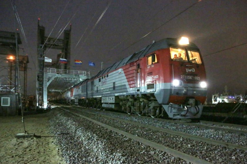 Тепловоз 2 тэ 25 км