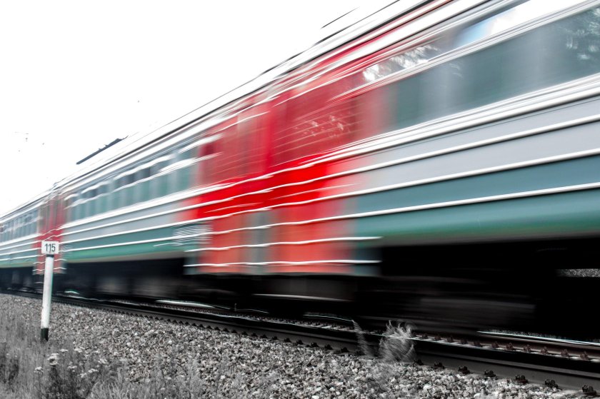 Размытый поезд