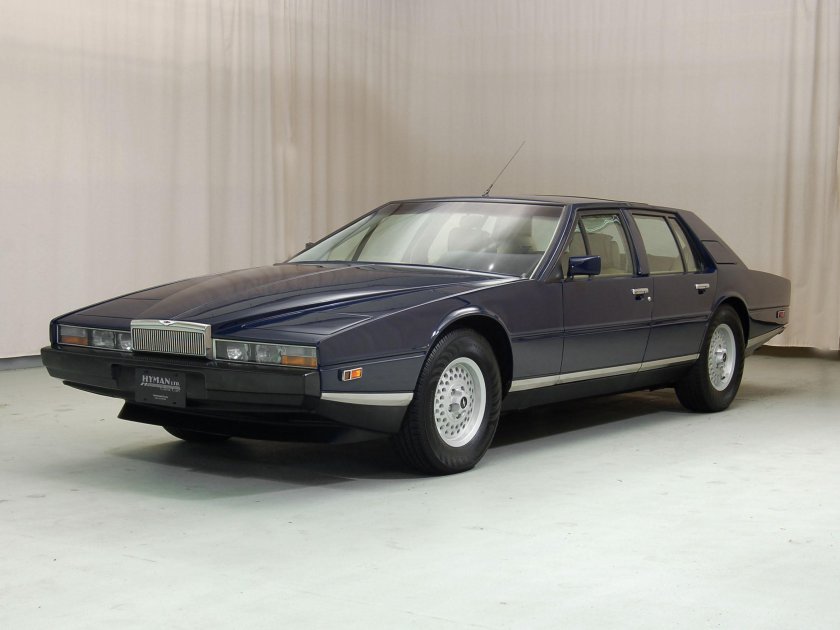 Aston Martin Lagonda 1976