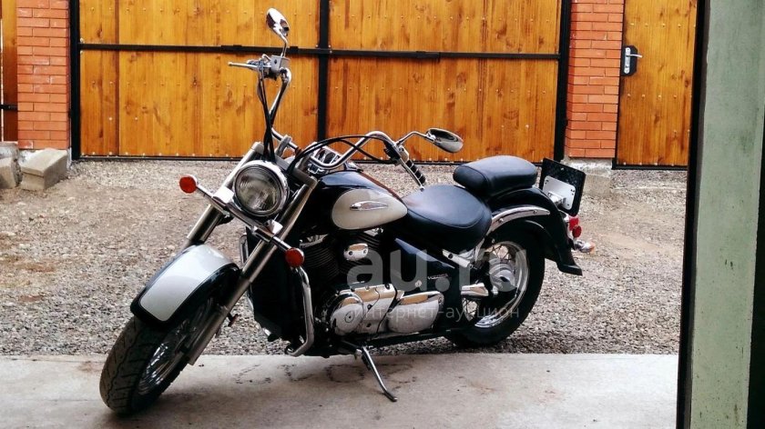 Мотоцикл suzuki intruder