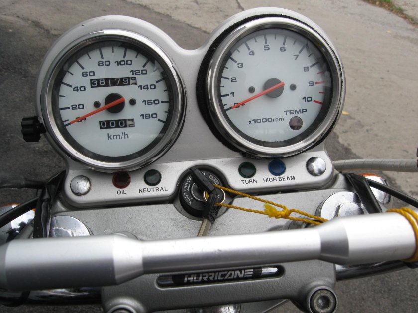 Сузуки вх 800