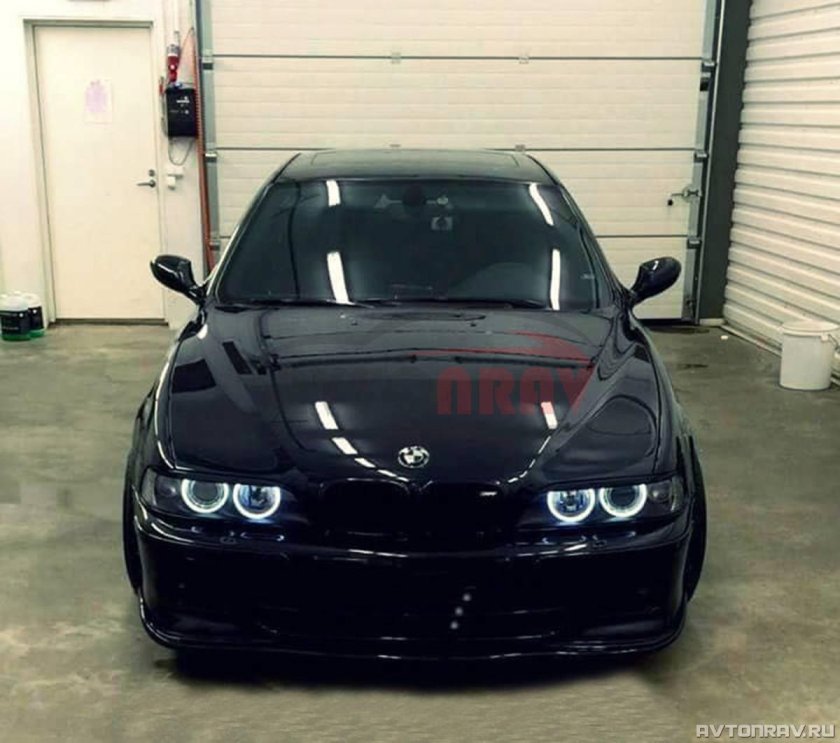 BMW 5 e39 ангельские глазки