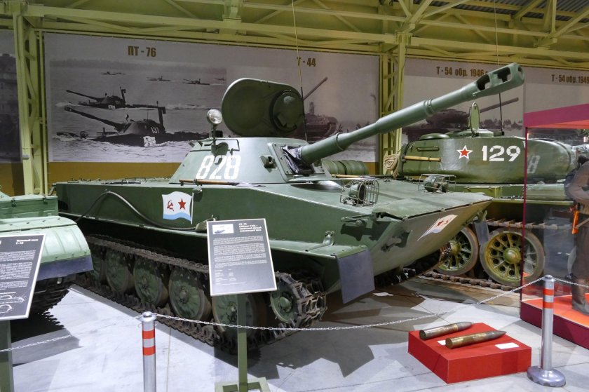 Пт-76б плавающий танк