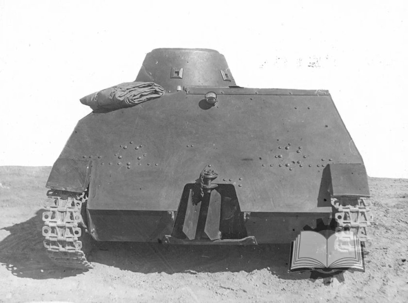 Танк разведчик