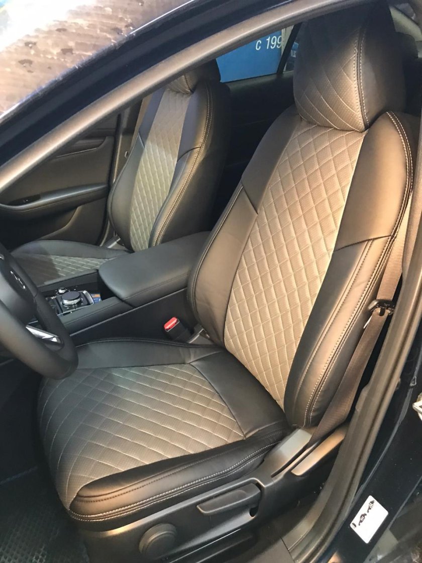 Чехлы Автопилот на Мазда 3