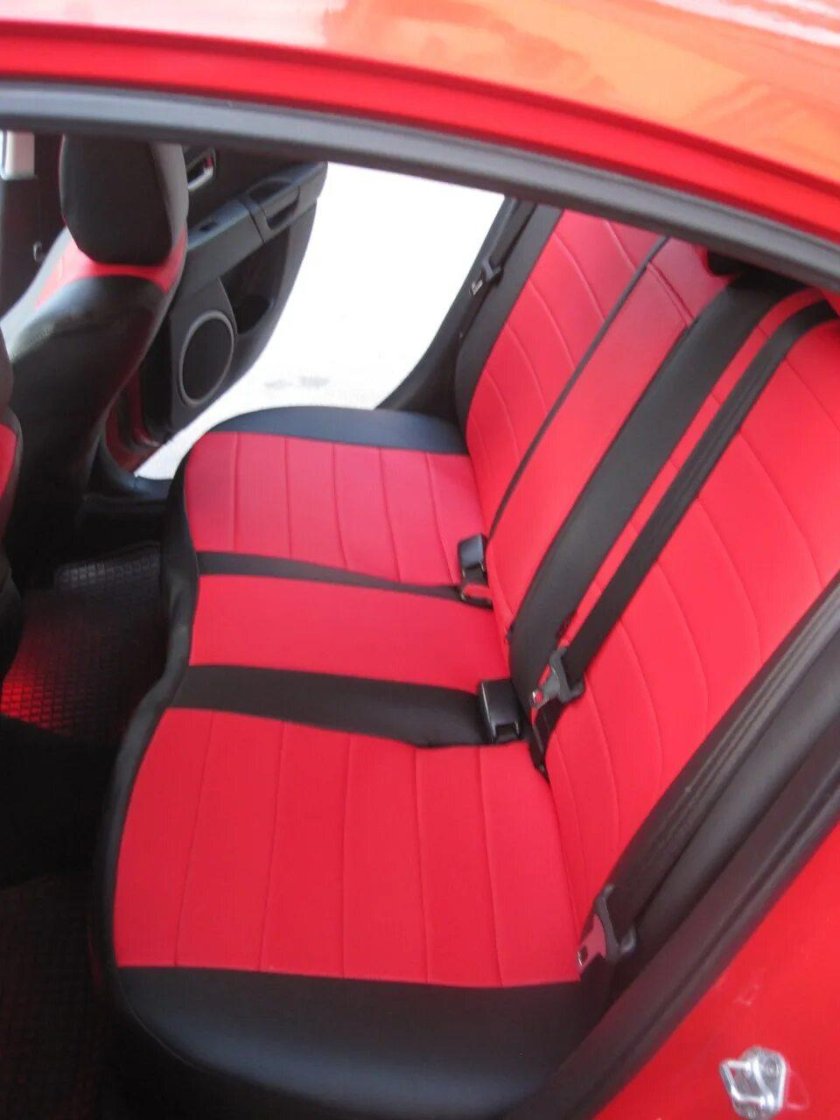 Чехлы Автопилот на Мазда 3