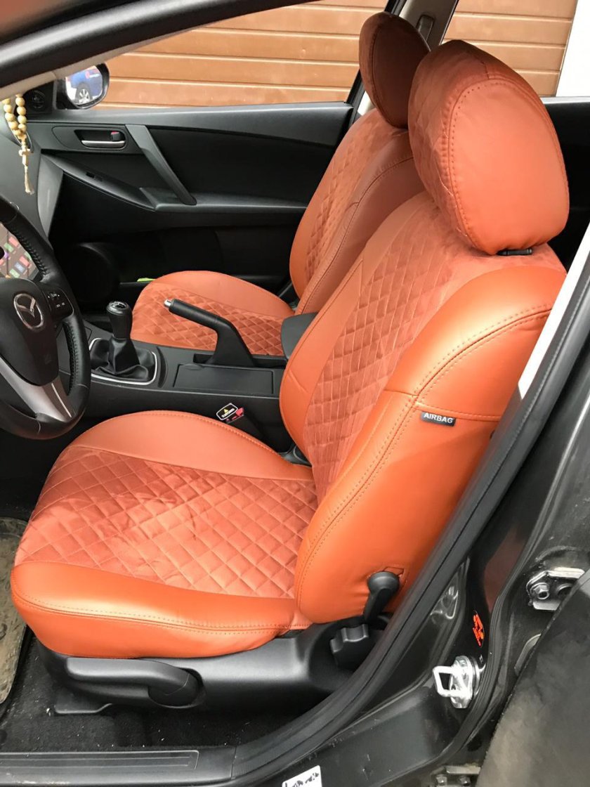 Чехлы Автопилот на Мазда 3