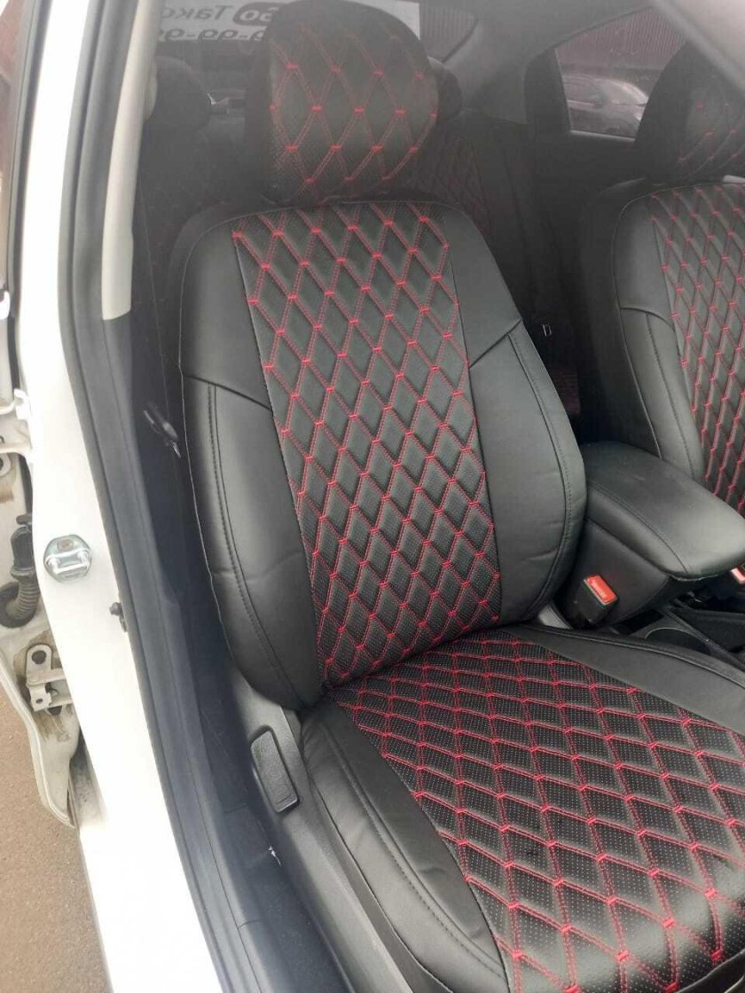 Чехлы на автомобильные сидения Мазда 3 БК