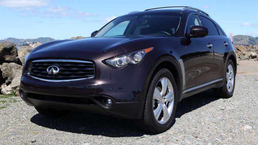 Infiniti fx35 2010