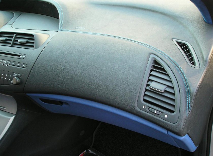Перетяжка торпеды Honda Civic