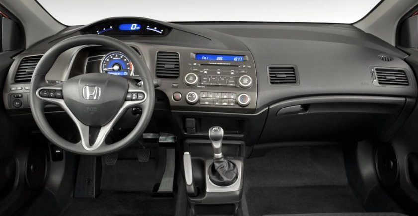 Honda Civic 2009 салон