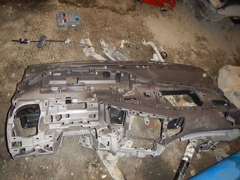 Торпедо Honda Civic 4d