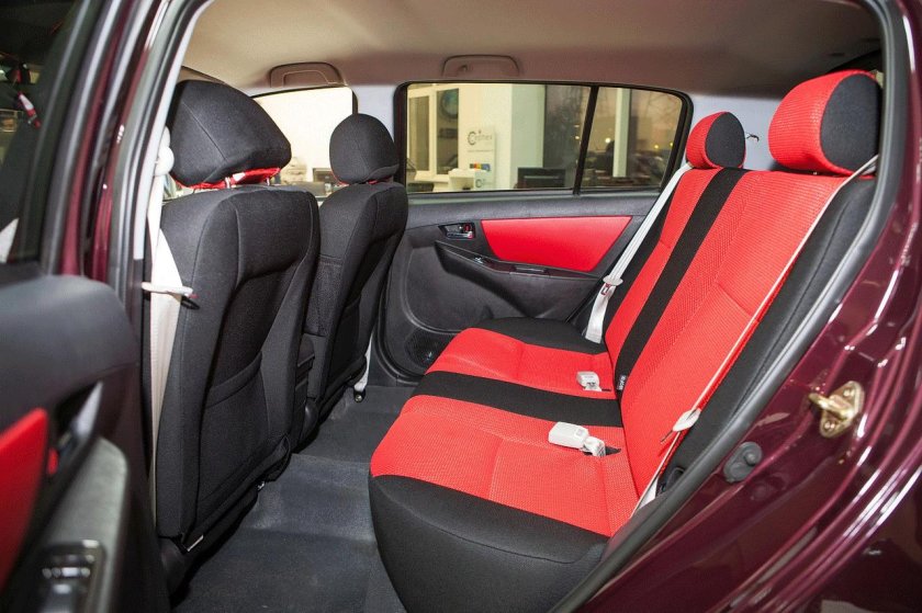 Geely MK Cross 2015 салон