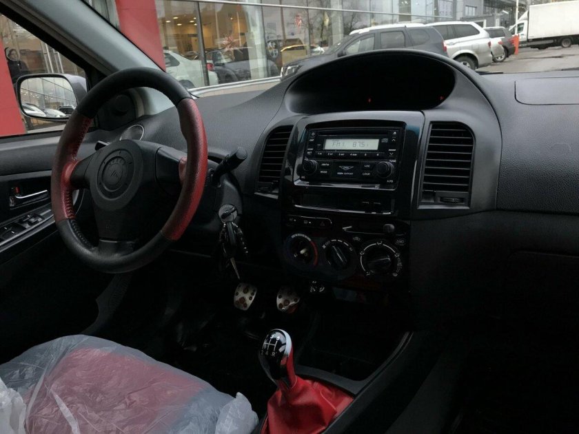 Geely MK1.5 МТ салон