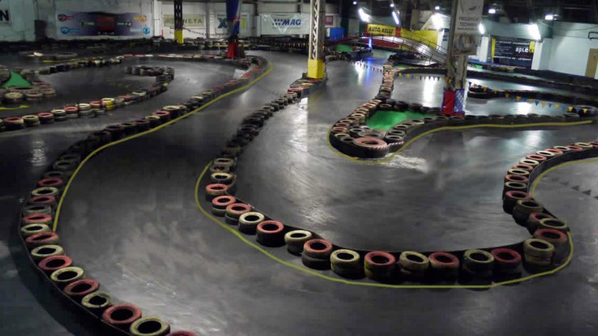 Крытый картодром Маяк