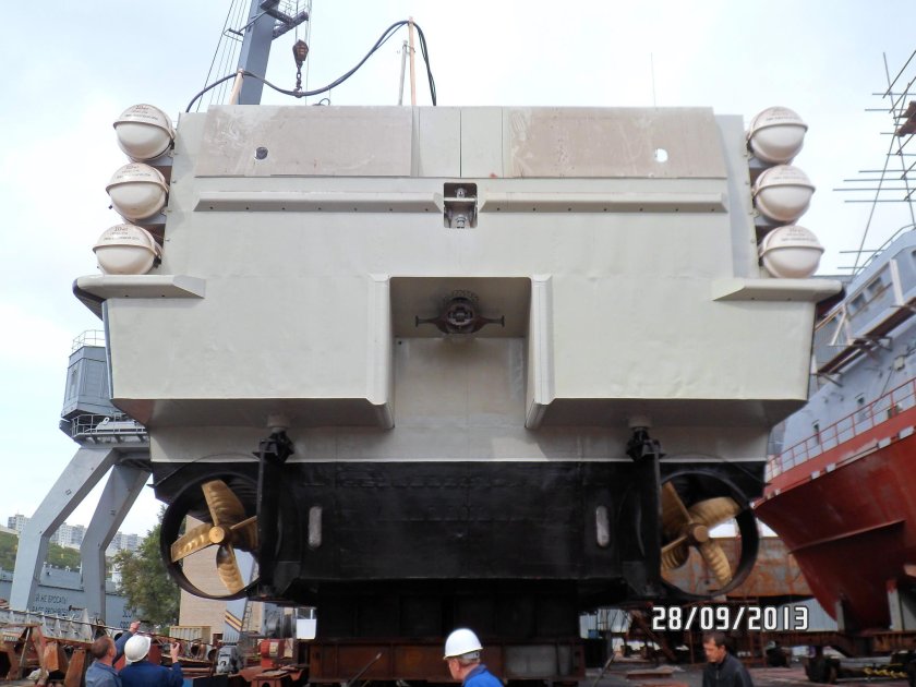 Десантный катер Атаман Платов