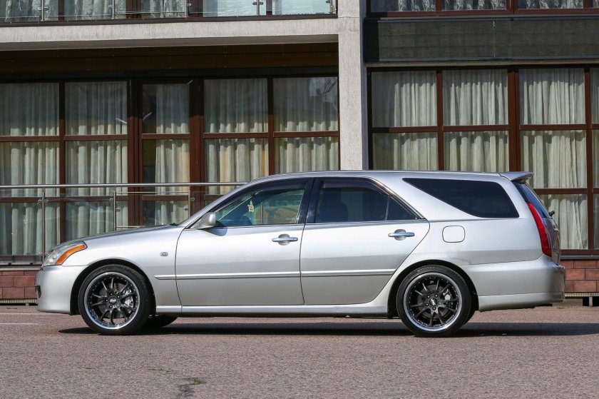 Toyota Mark II Wagon Blit