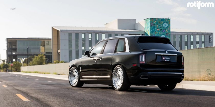 Rolls Royce Cullinan Rotiform Wheels