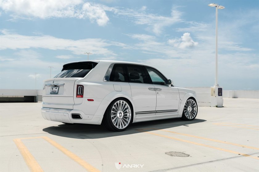 Rolls Royce Cullinan обвес