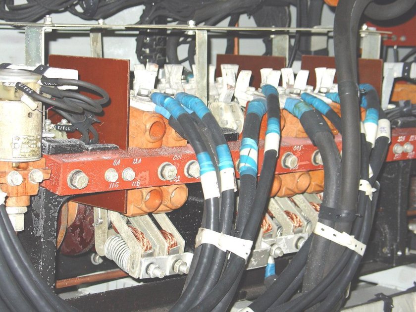 Тормозной переключатель эд4м