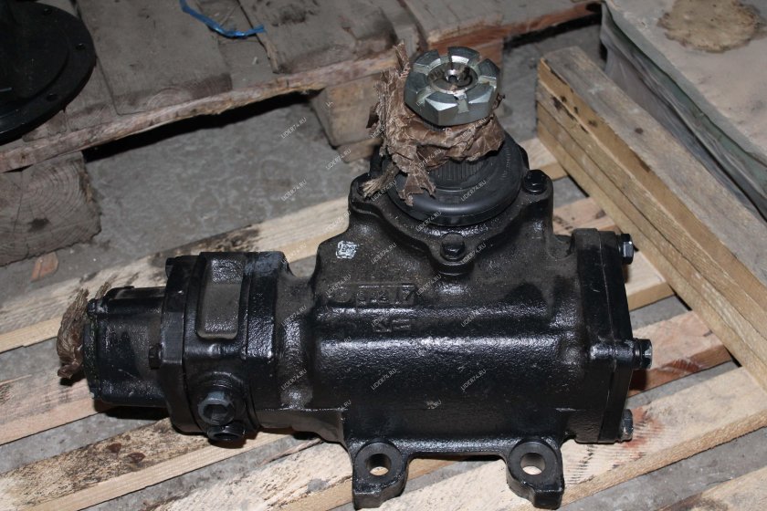 Рулевой механизм 64229-3400010