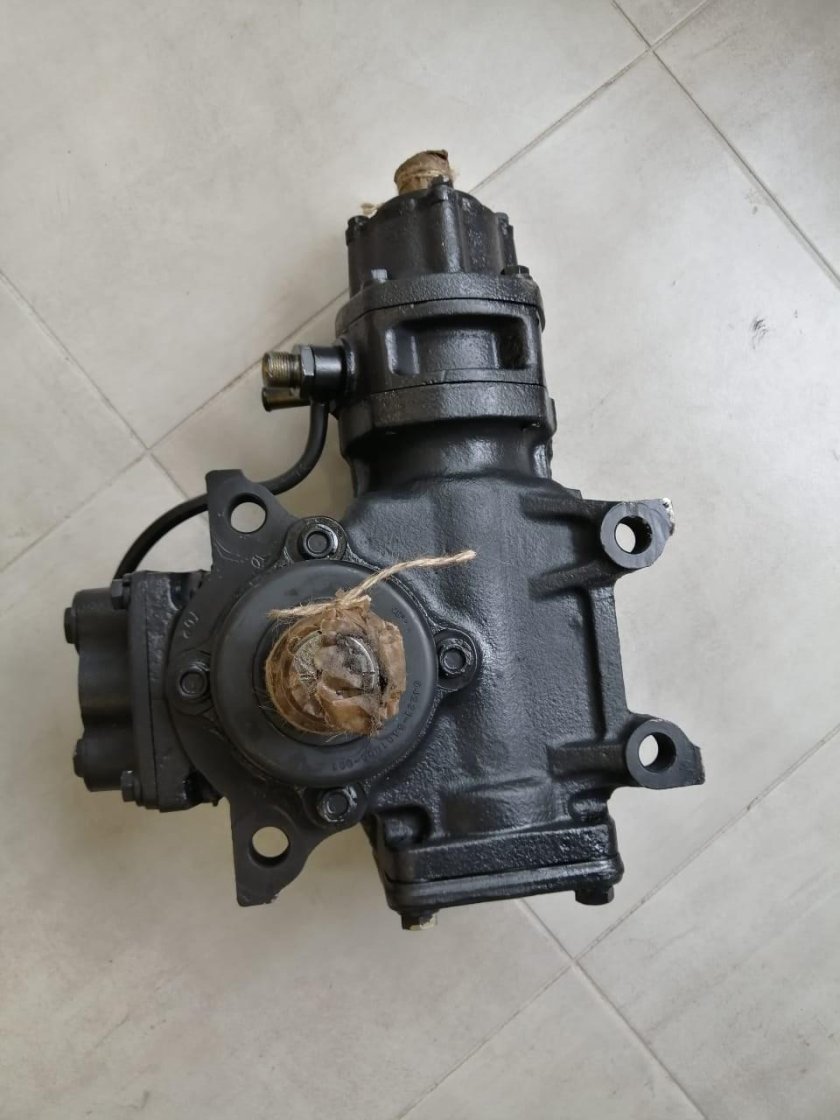 Насос ГУРА МАЗ 5440