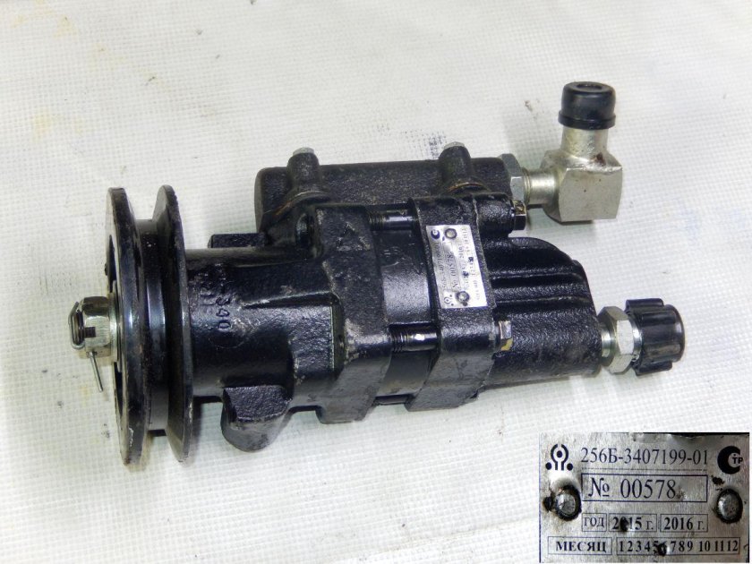 Насос ГУРА Урал ЯМЗ 236