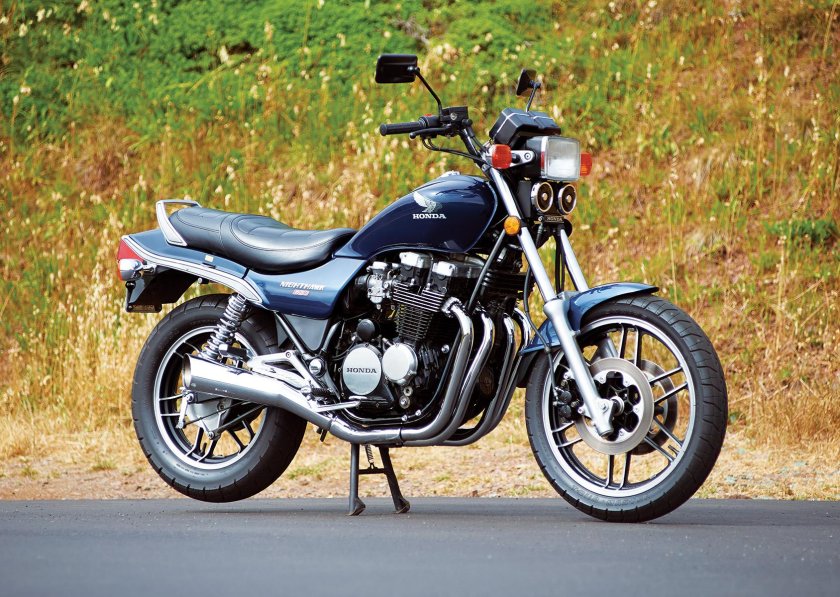 Мотоцикл honda cb