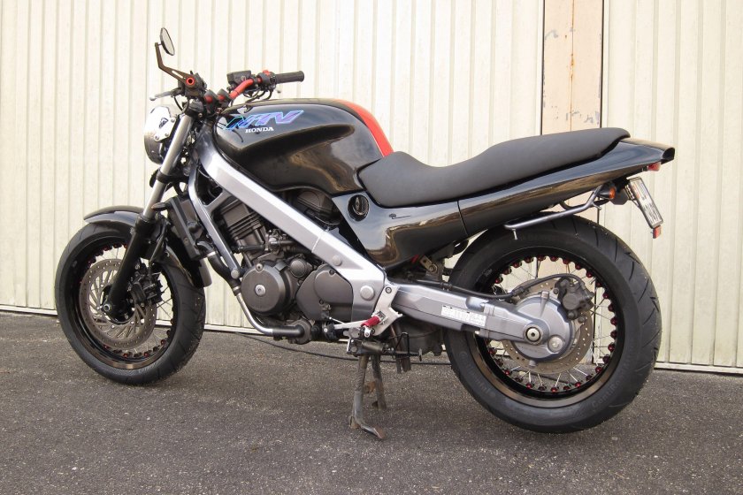 Honda NTV 650