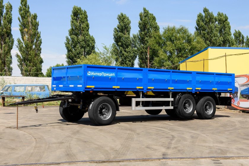 Прицеп 3х осный 8499-010