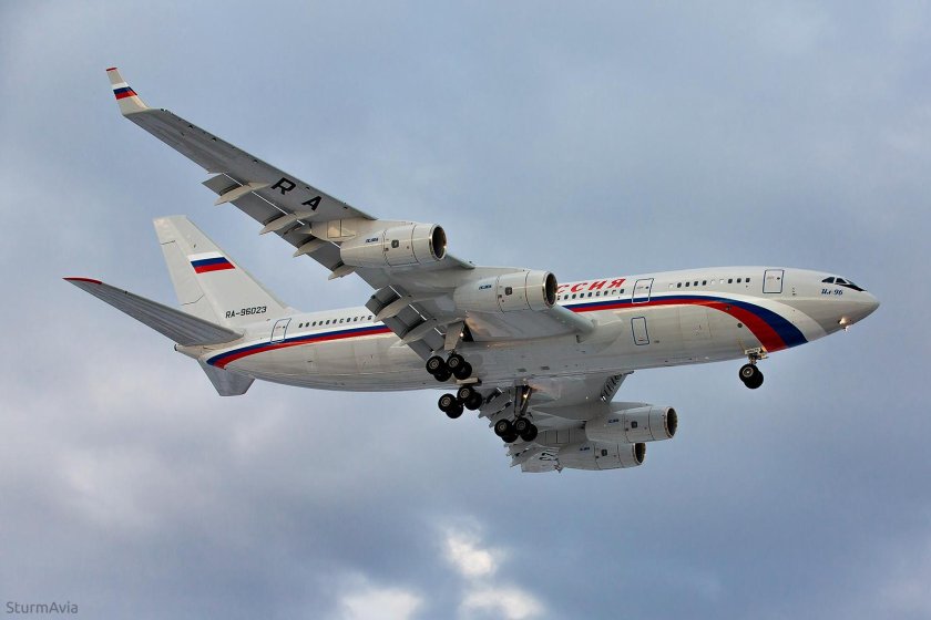 Ил96 96023