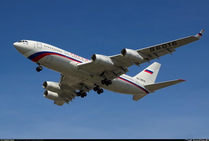 Ил-96-300пу