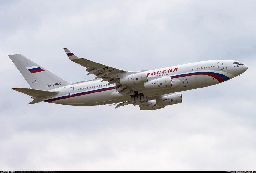 Ильюшин ил 96 300