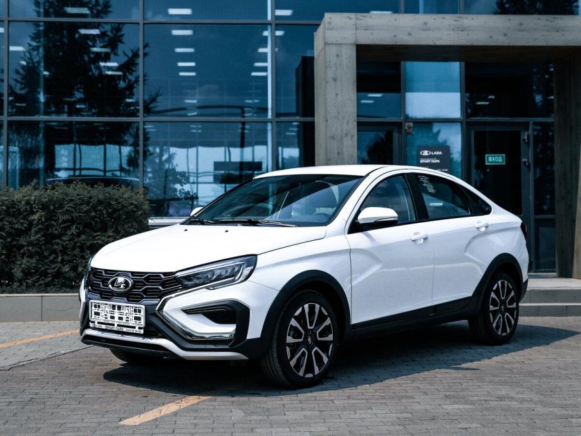 Новая лада веста кросс