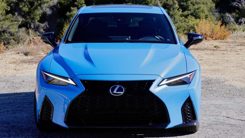 Lexus is 500 f sport performance