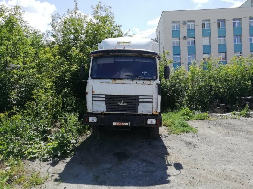 Грузовики маз