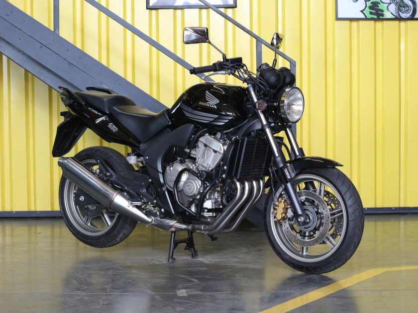 Honda cbf 600
