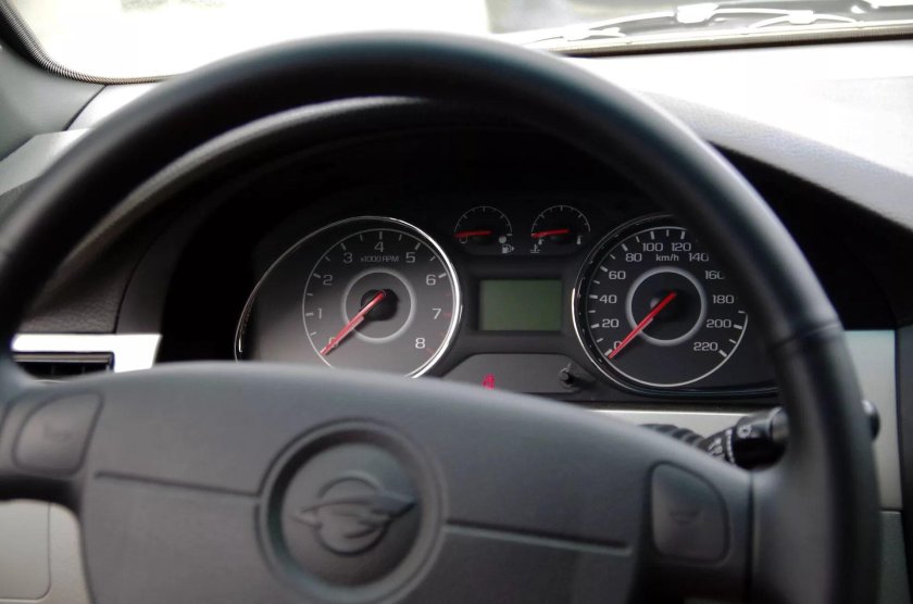 Приборная панель Део Джентра