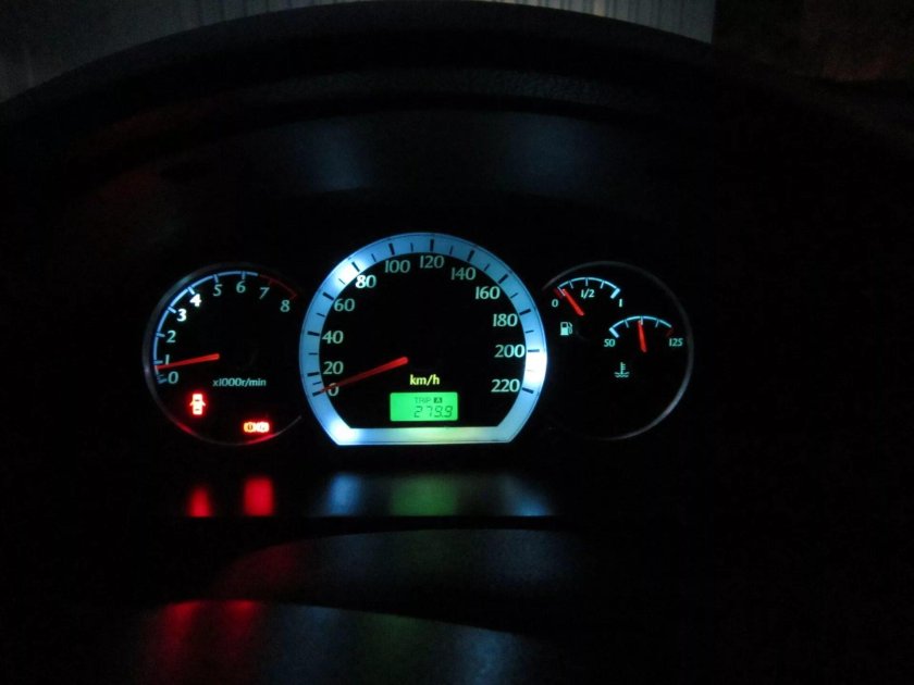 Панель приборов Лачетти седан 1.4