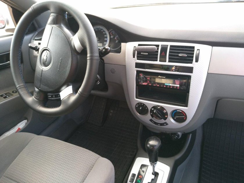 Chevrolet Lacetti 2008 седан