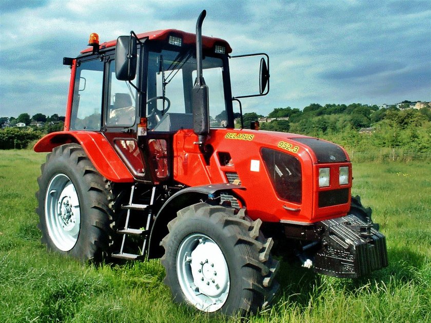 Трактор Беларус 952.3