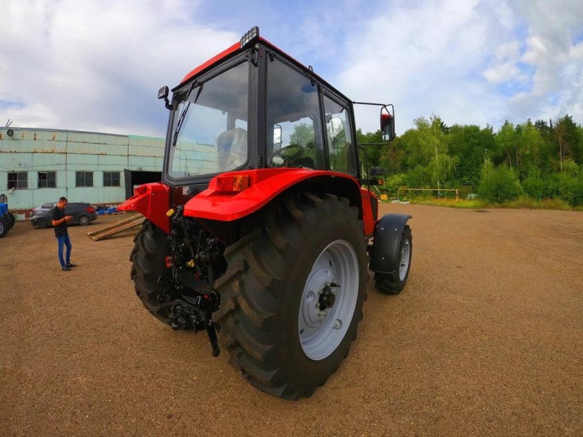 Беларус 952.3