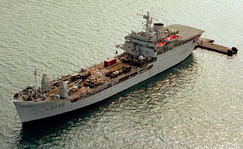 LST десантный корабль