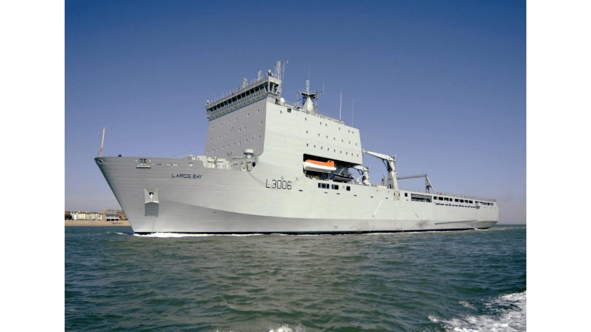 Десантно транспорт-док класса "largs Bay"