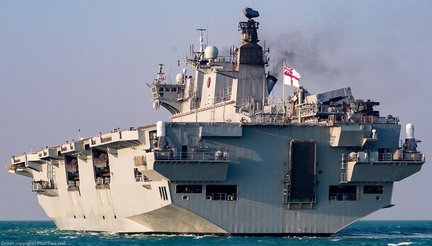 HMS Ocean l12