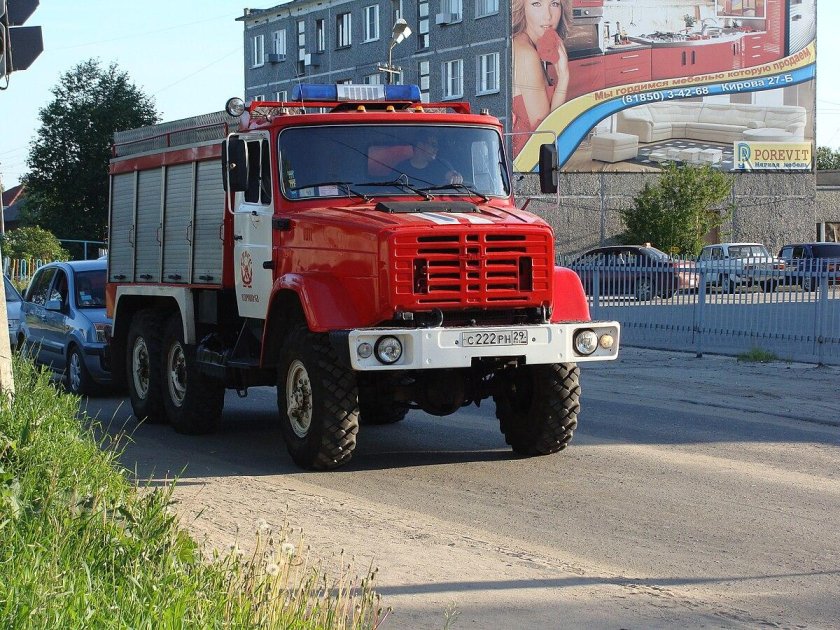 ЗИЛ 4334 пожарный