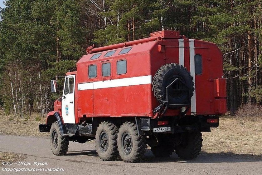 ЗИЛ 4334 кунг